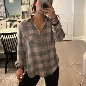 Aeropostale button up plaid flannel style shirt